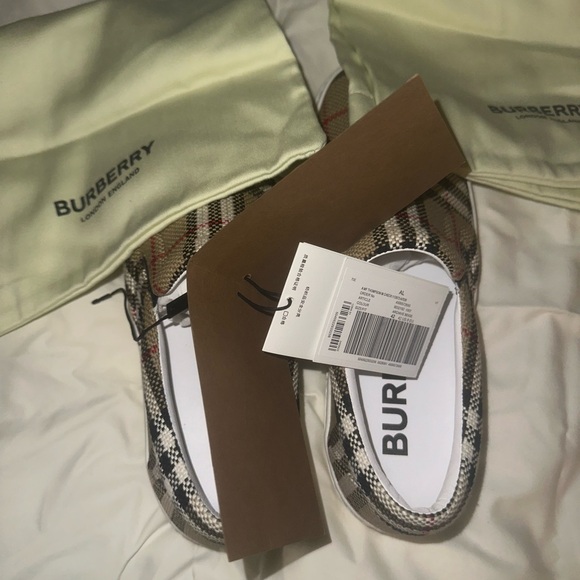 🟤⚪️⚫️ Mens Burberry Sneakers ⚫️⚪️🟤 - Picture 2 of 4